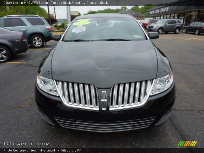 Tuxedo Black Metallic / Charcoal Black 2009 Lincoln MKS AWD Sedan