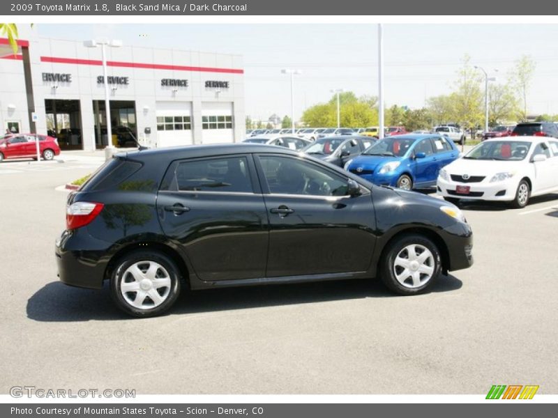 Black Sand Mica / Dark Charcoal 2009 Toyota Matrix 1.8