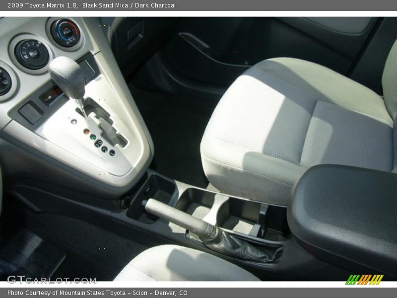Black Sand Mica / Dark Charcoal 2009 Toyota Matrix 1.8