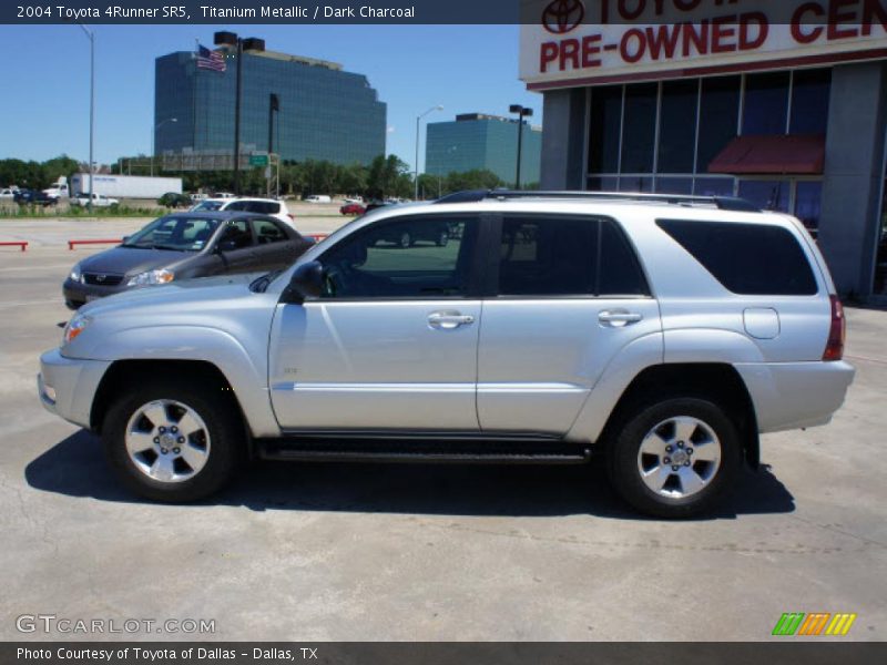 Titanium Metallic / Dark Charcoal 2004 Toyota 4Runner SR5