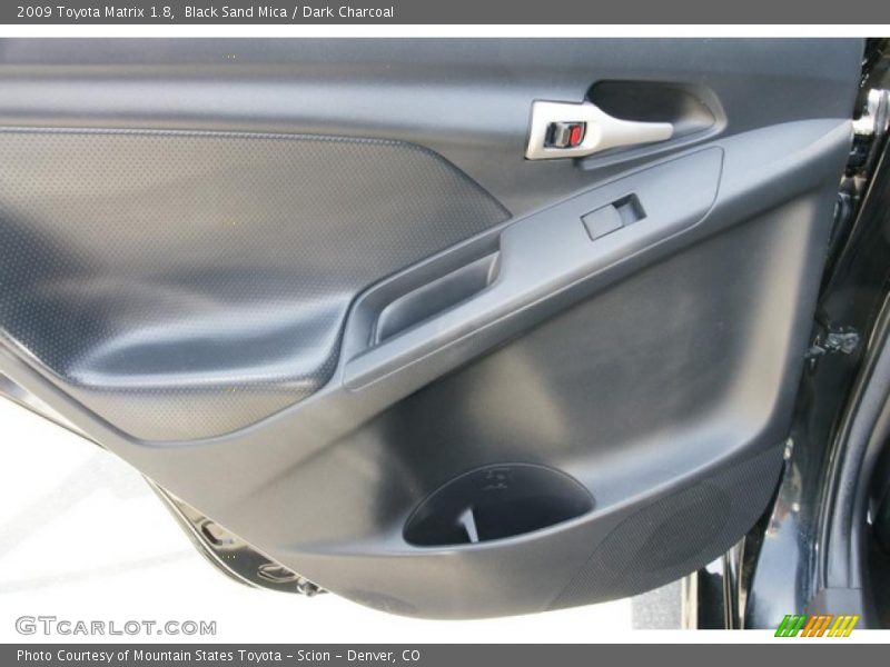 Black Sand Mica / Dark Charcoal 2009 Toyota Matrix 1.8
