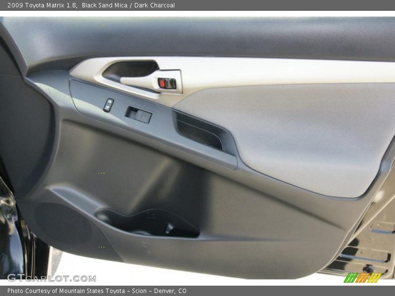 Black Sand Mica / Dark Charcoal 2009 Toyota Matrix 1.8