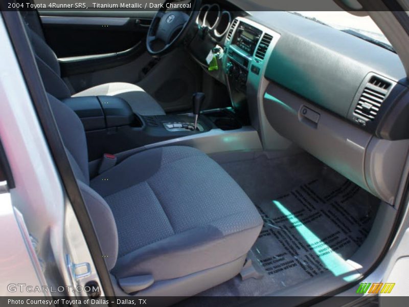 Titanium Metallic / Dark Charcoal 2004 Toyota 4Runner SR5