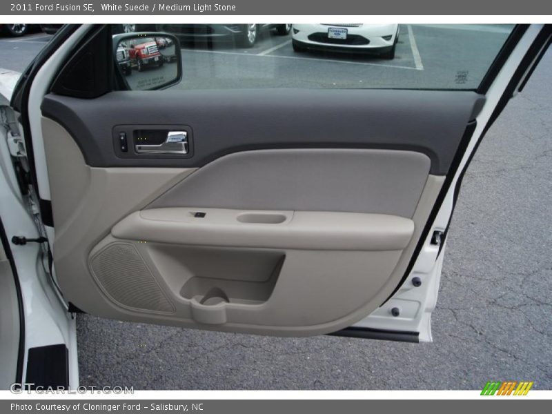 White Suede / Medium Light Stone 2011 Ford Fusion SE
