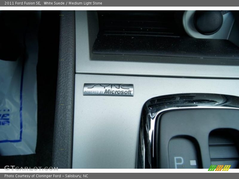 White Suede / Medium Light Stone 2011 Ford Fusion SE