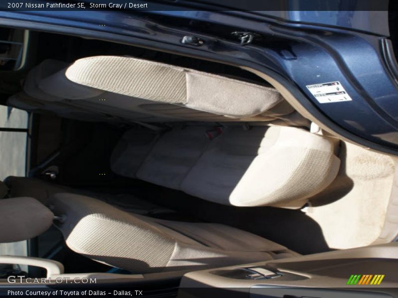 Storm Gray / Desert 2007 Nissan Pathfinder SE