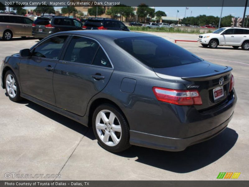 Magnetic Gray Metallic / Dark Charcoal 2007 Toyota Camry SE