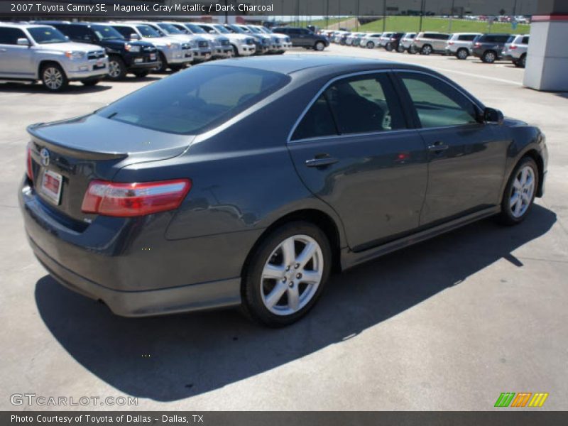 Magnetic Gray Metallic / Dark Charcoal 2007 Toyota Camry SE