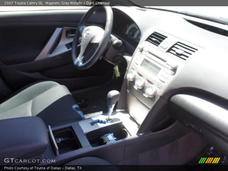 Magnetic Gray Metallic / Dark Charcoal 2007 Toyota Camry SE