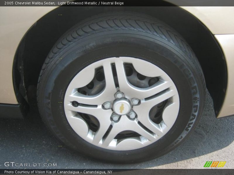 Light Driftwood Metallic / Neutral Beige 2005 Chevrolet Malibu Sedan