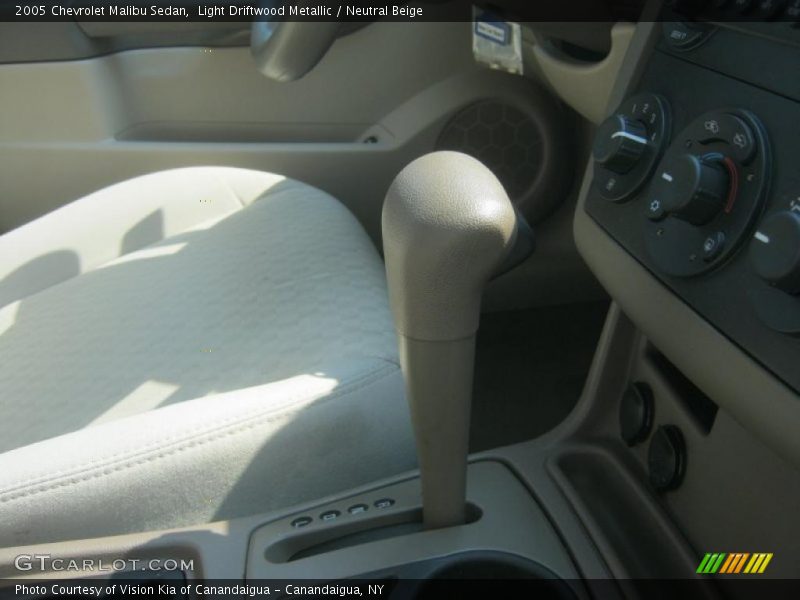 Light Driftwood Metallic / Neutral Beige 2005 Chevrolet Malibu Sedan
