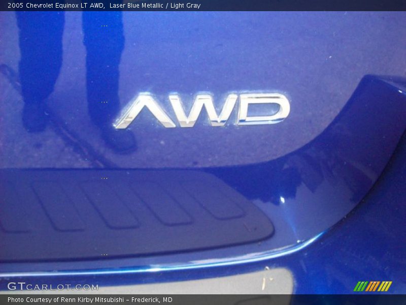 Laser Blue Metallic / Light Gray 2005 Chevrolet Equinox LT AWD
