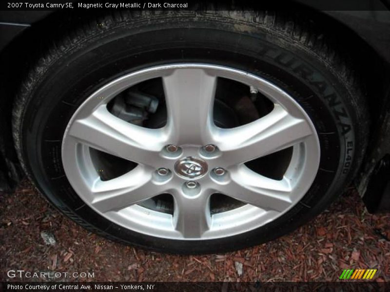 Magnetic Gray Metallic / Dark Charcoal 2007 Toyota Camry SE