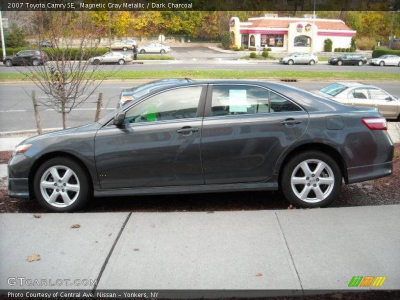 Magnetic Gray Metallic / Dark Charcoal 2007 Toyota Camry SE