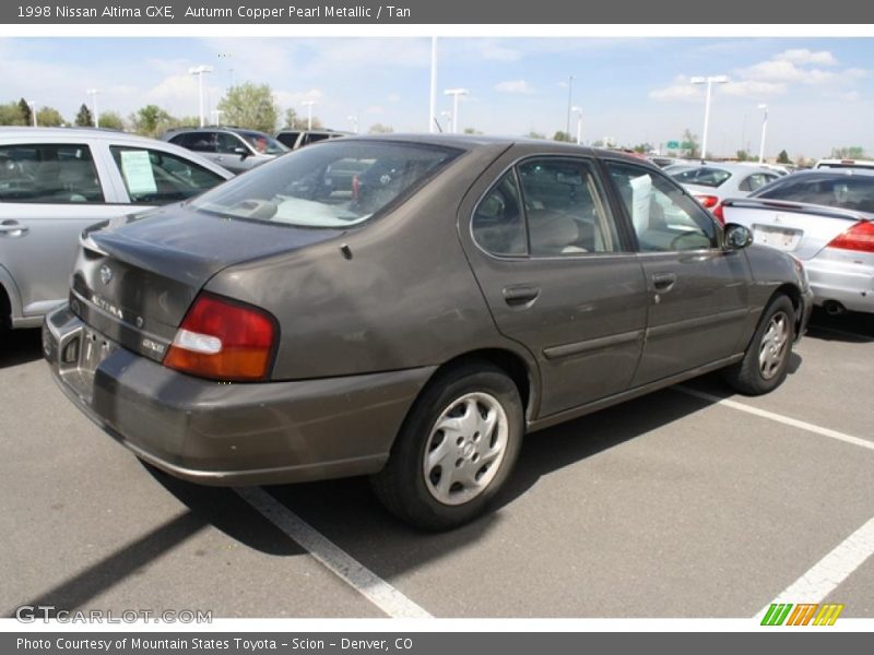 Autumn Copper Pearl Metallic / Tan 1998 Nissan Altima GXE