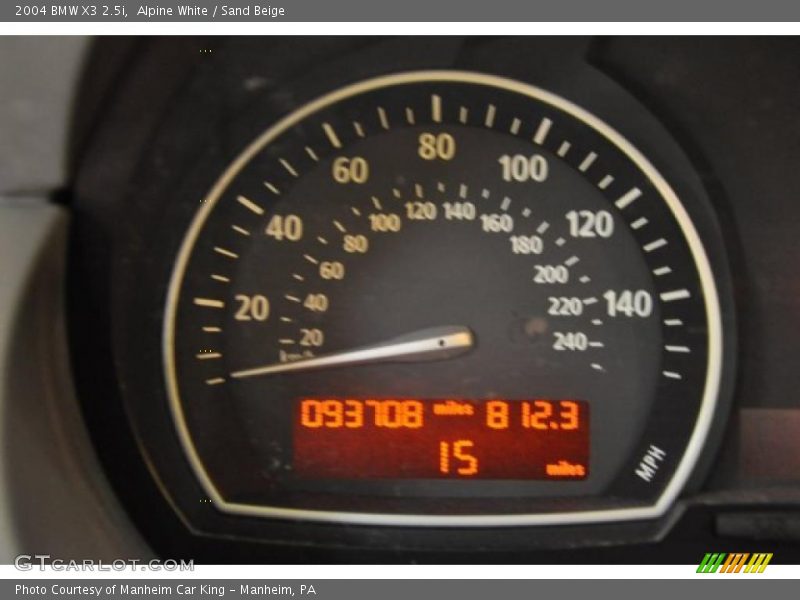 Alpine White / Sand Beige 2004 BMW X3 2.5i