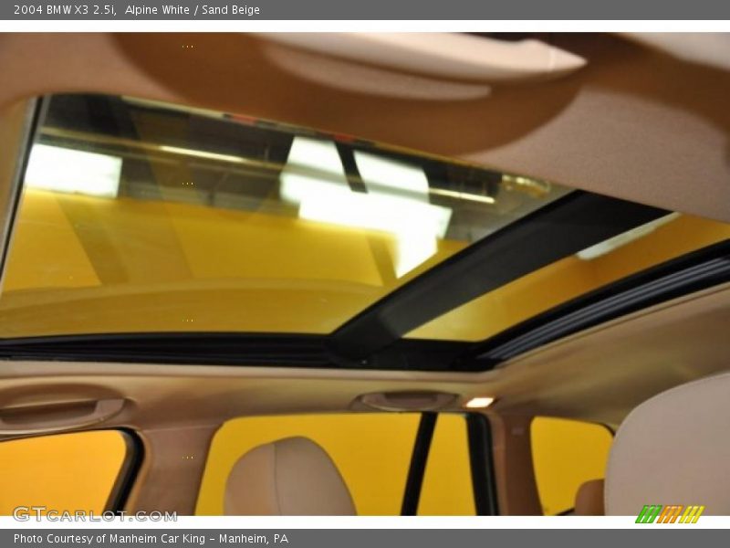 Alpine White / Sand Beige 2004 BMW X3 2.5i