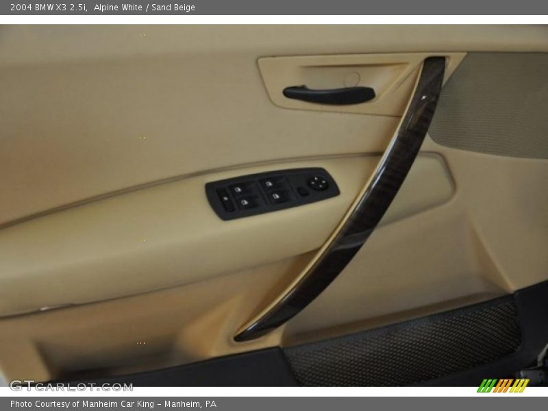 Alpine White / Sand Beige 2004 BMW X3 2.5i