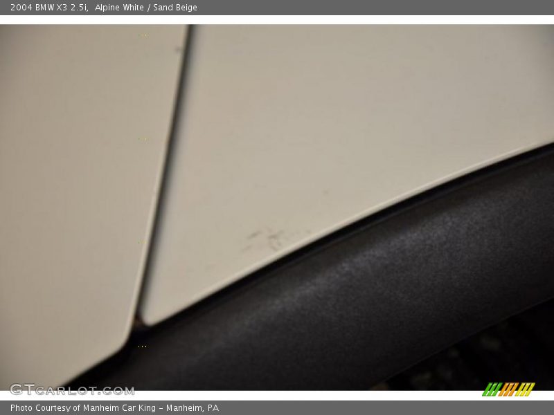 Alpine White / Sand Beige 2004 BMW X3 2.5i