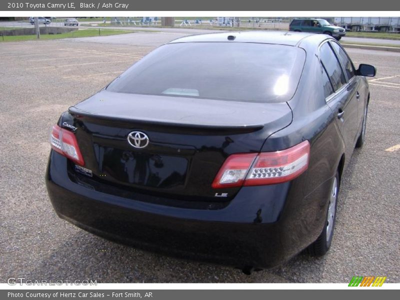 Black / Ash Gray 2010 Toyota Camry LE