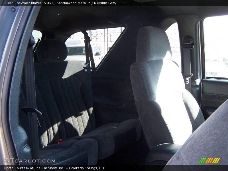 Sandalwood Metallic / Medium Gray 2002 Chevrolet Blazer LS 4x4