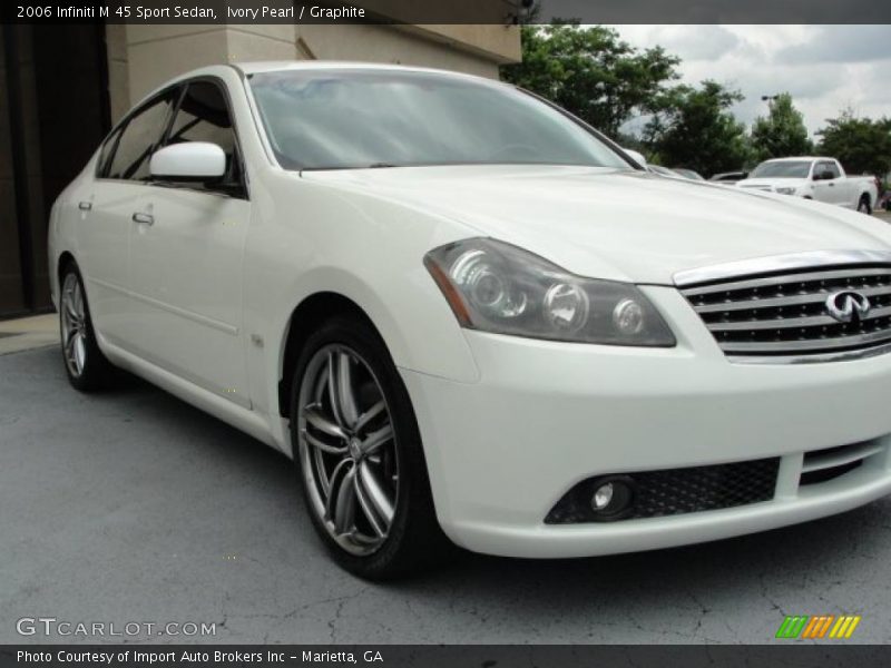 Ivory Pearl / Graphite 2006 Infiniti M 45 Sport Sedan