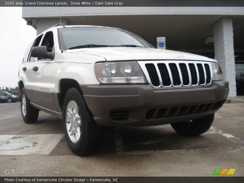 Stone White / Dark Slate Gray 2003 Jeep Grand Cherokee Laredo