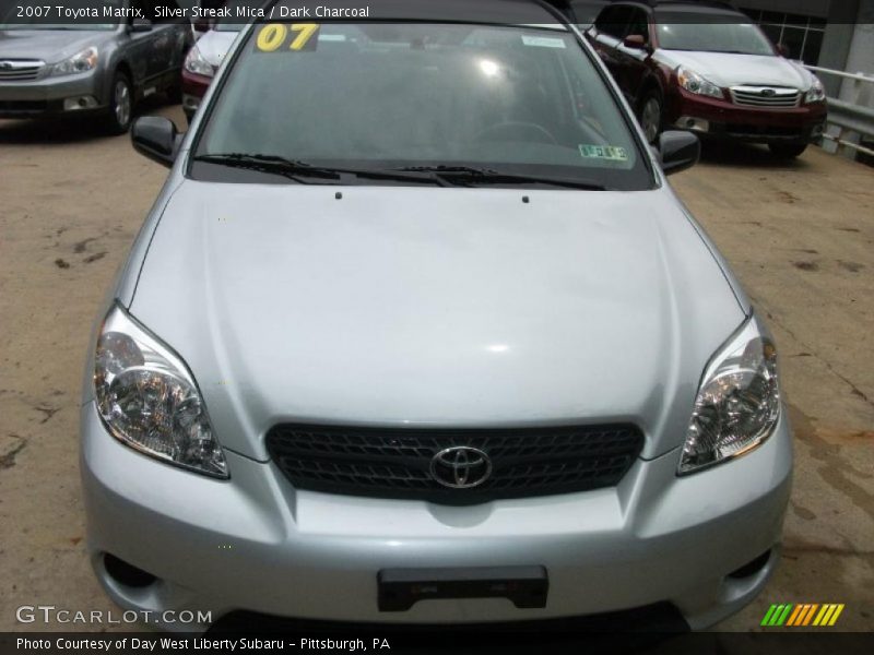 Silver Streak Mica / Dark Charcoal 2007 Toyota Matrix