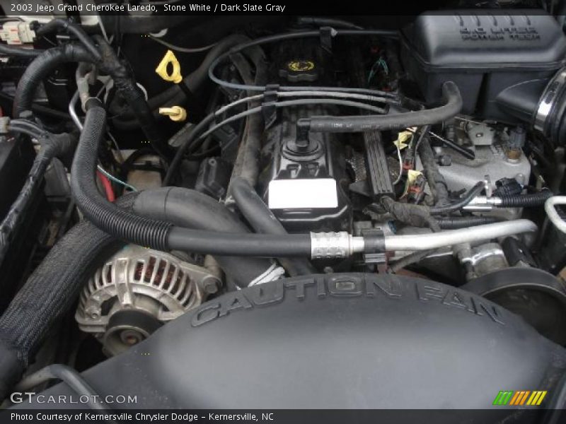 Stone White / Dark Slate Gray 2003 Jeep Grand Cherokee Laredo