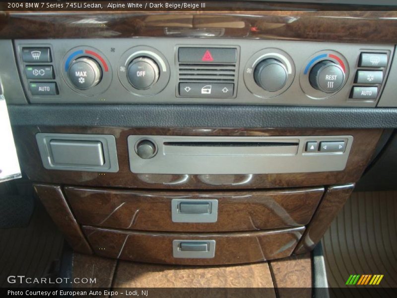 Alpine White / Dark Beige/Beige III 2004 BMW 7 Series 745Li Sedan