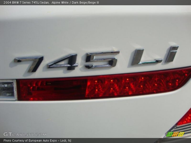 Alpine White / Dark Beige/Beige III 2004 BMW 7 Series 745Li Sedan
