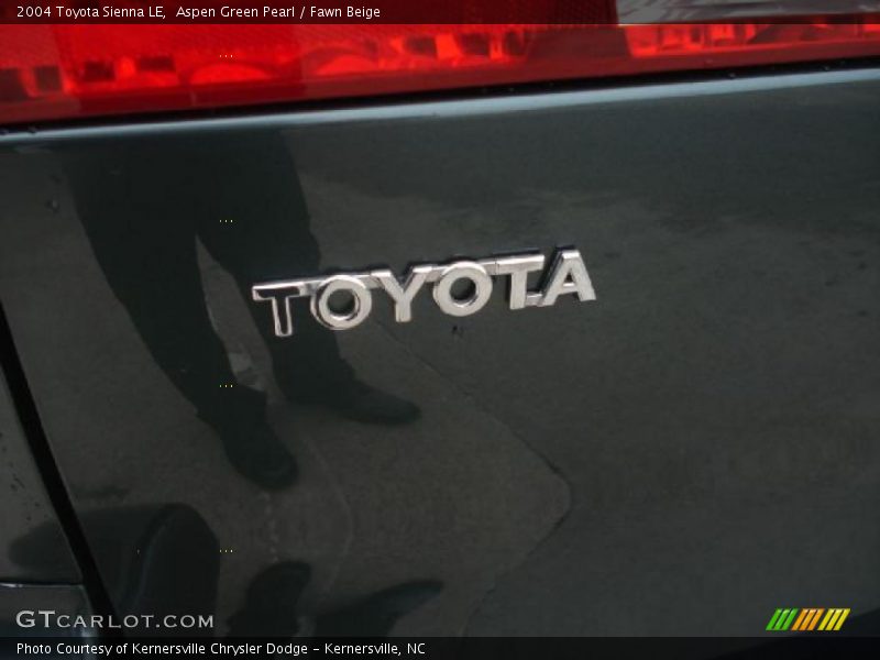 Aspen Green Pearl / Fawn Beige 2004 Toyota Sienna LE