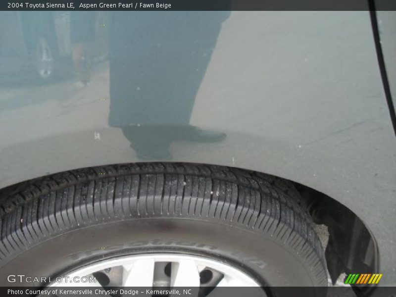 Aspen Green Pearl / Fawn Beige 2004 Toyota Sienna LE