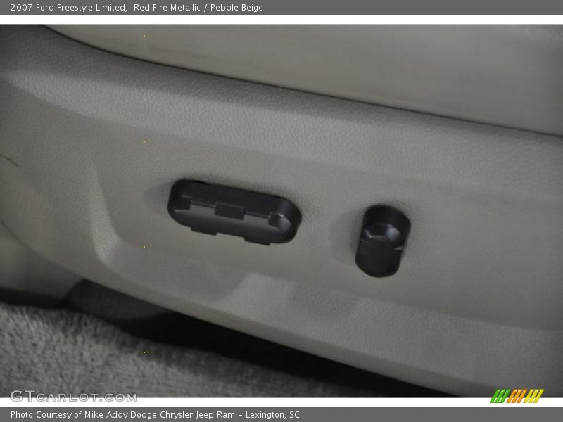 Red Fire Metallic / Pebble Beige 2007 Ford Freestyle Limited