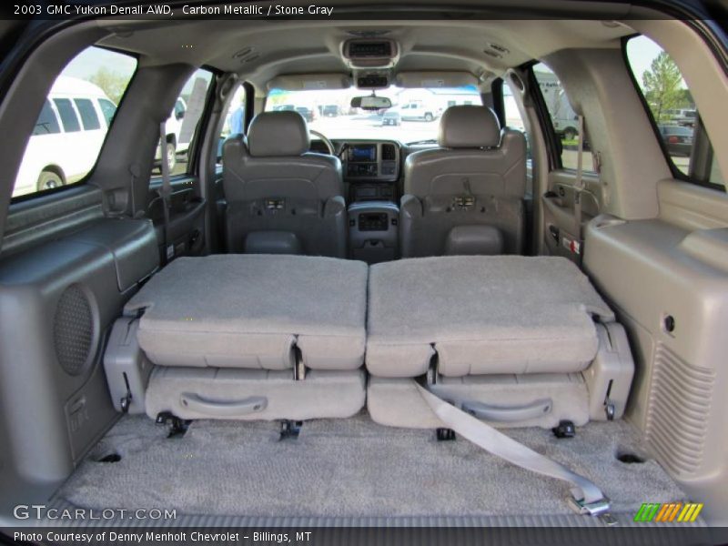  2003 Yukon Denali AWD Trunk