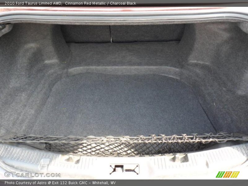  2010 Taurus Limited AWD Trunk