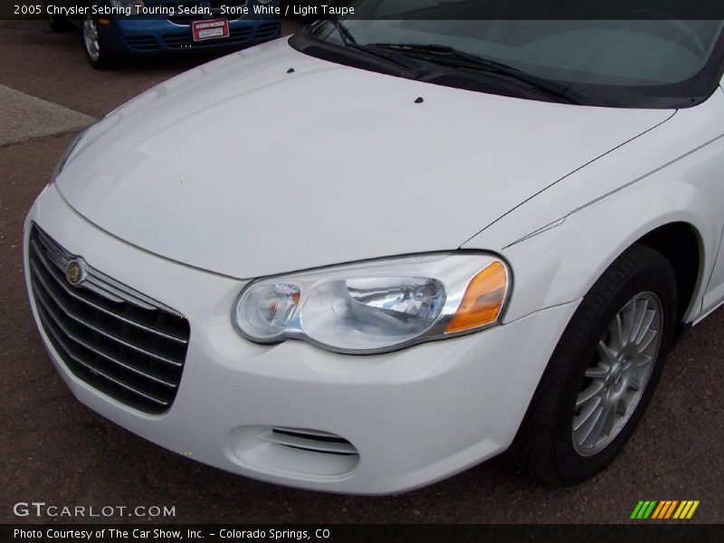 Stone White / Light Taupe 2005 Chrysler Sebring Touring Sedan