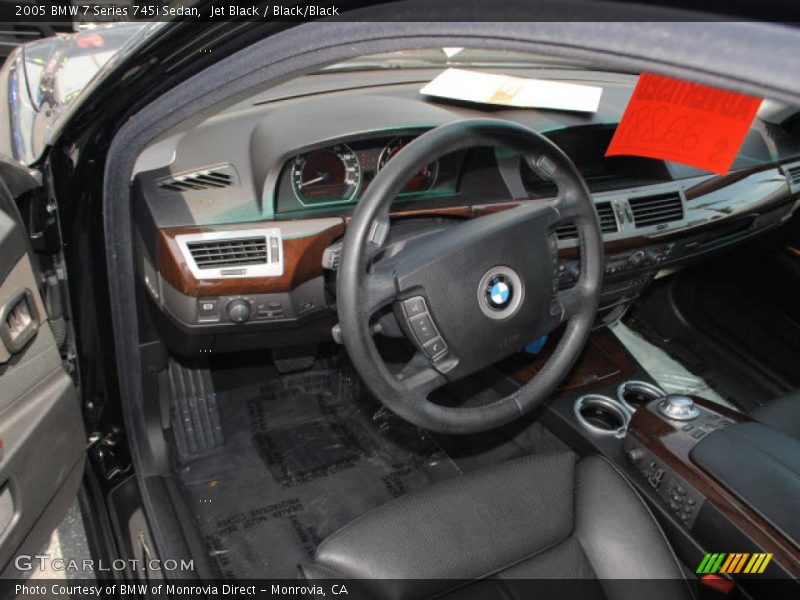 Jet Black / Black/Black 2005 BMW 7 Series 745i Sedan