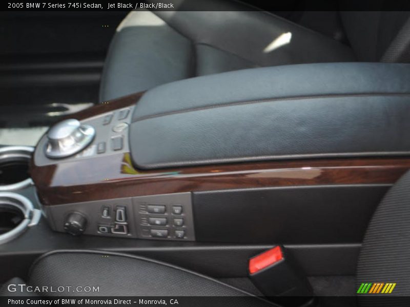 Jet Black / Black/Black 2005 BMW 7 Series 745i Sedan