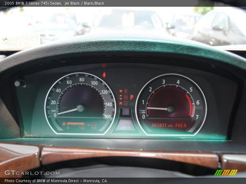 Jet Black / Black/Black 2005 BMW 7 Series 745i Sedan