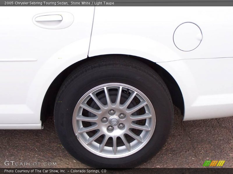 Stone White / Light Taupe 2005 Chrysler Sebring Touring Sedan