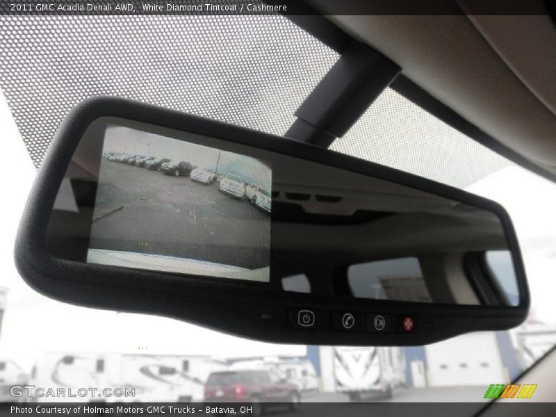 Controls of 2011 Acadia Denali AWD