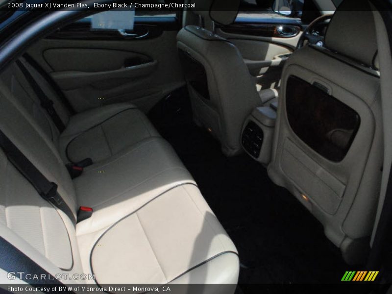Ebony Black / Champagne/Charcoal 2008 Jaguar XJ Vanden Plas