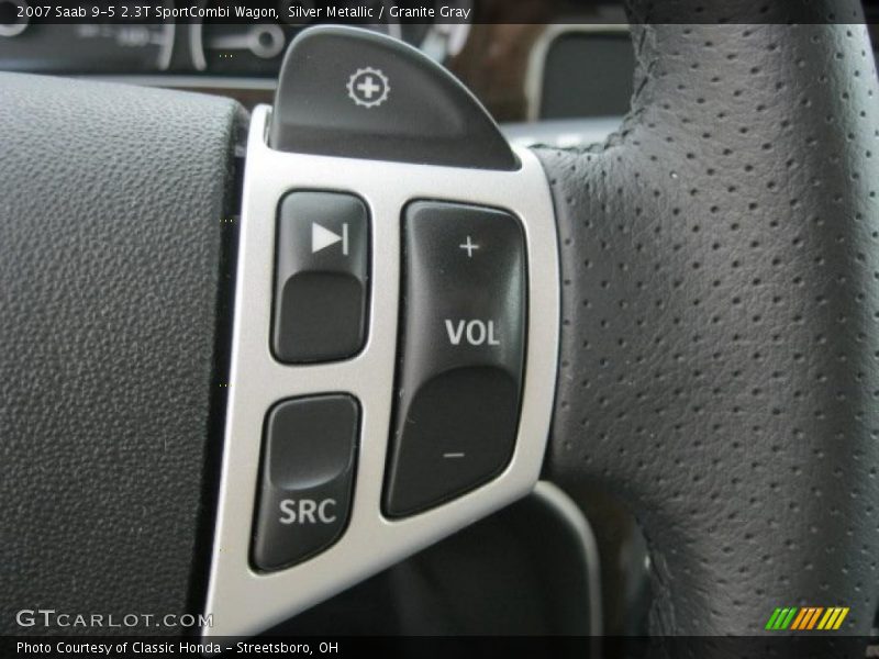 Controls of 2007 9-5 2.3T SportCombi Wagon