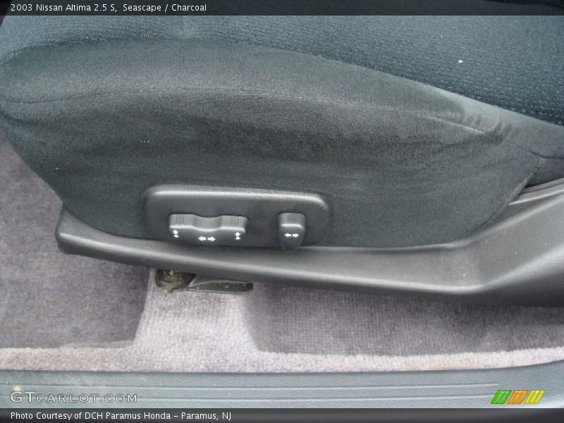 Seascape / Charcoal 2003 Nissan Altima 2.5 S