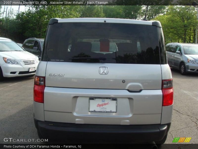 Alabaster Silver Metallic / Black/Titanium 2007 Honda Element EX AWD