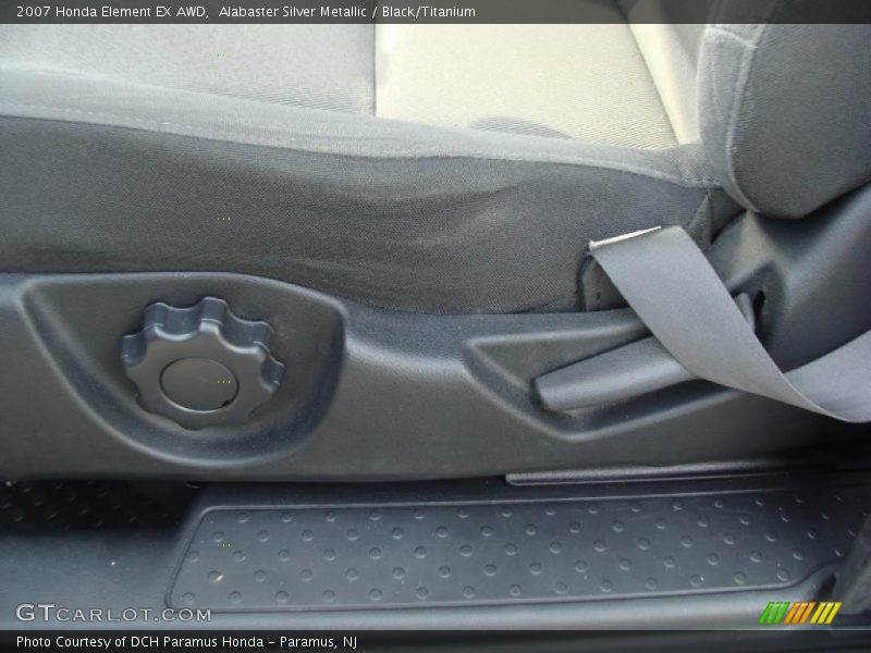 Alabaster Silver Metallic / Black/Titanium 2007 Honda Element EX AWD