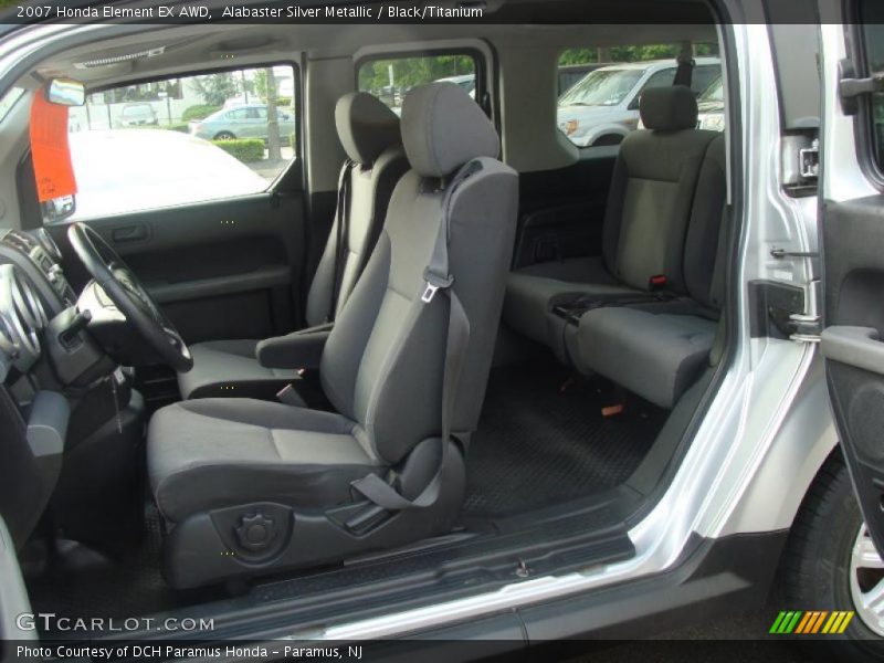 Alabaster Silver Metallic / Black/Titanium 2007 Honda Element EX AWD