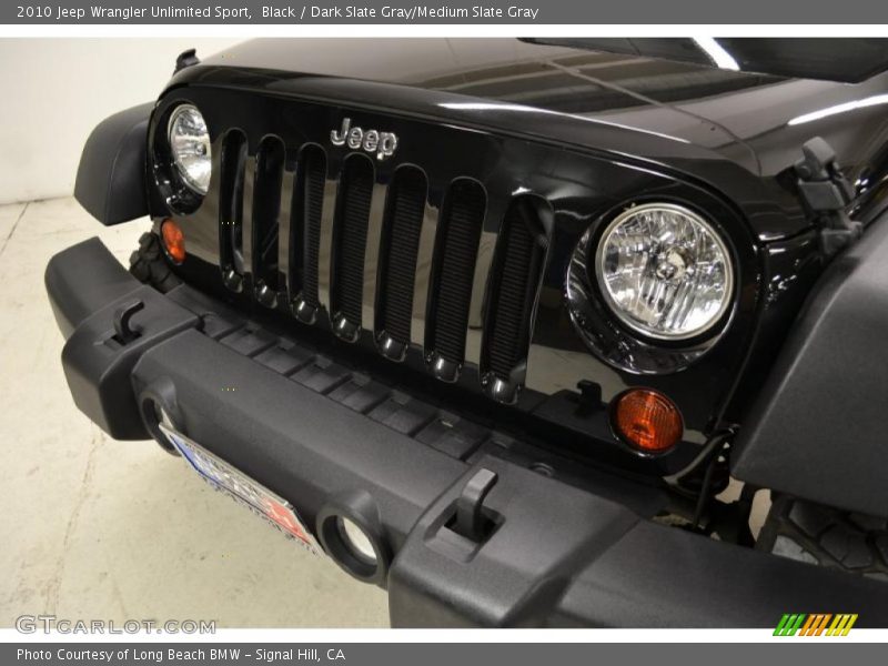 Black / Dark Slate Gray/Medium Slate Gray 2010 Jeep Wrangler Unlimited Sport