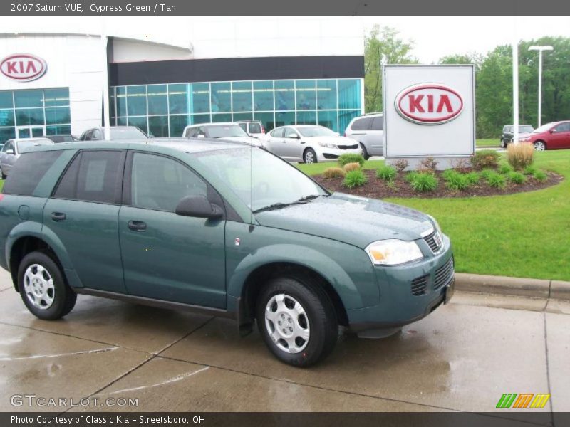 Cypress Green / Tan 2007 Saturn VUE
